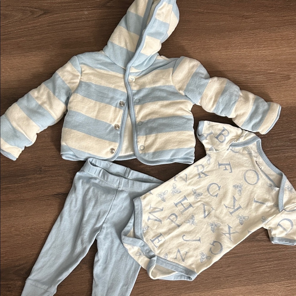 Burt's Bees Baby Cream and Light Blue Onesie
